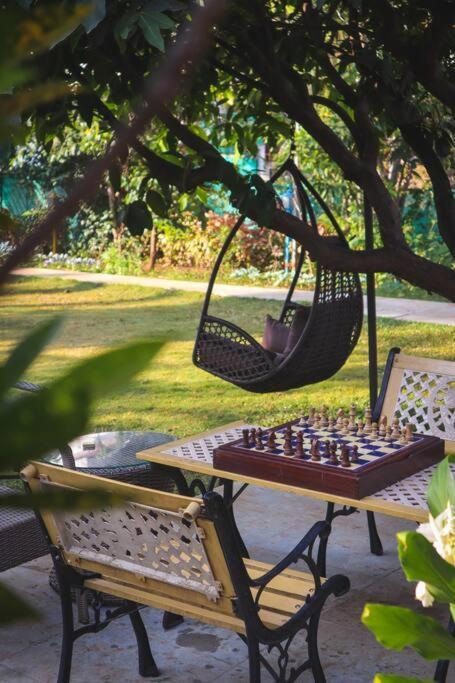 Valecha Villa Entire 4Bhkbunglow With 5000 Sq Ft Garden โลนาวาลา ภายนอก รูปภาพ